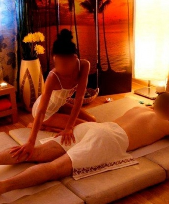 Эмилия, 29 лет